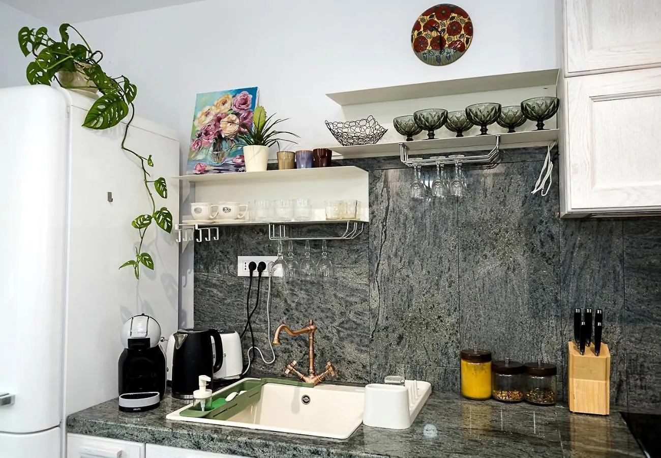 Stylish Flat with Balcony & City Views - Briz, Varna by Flat mаnаger 0*,  Bulgaria