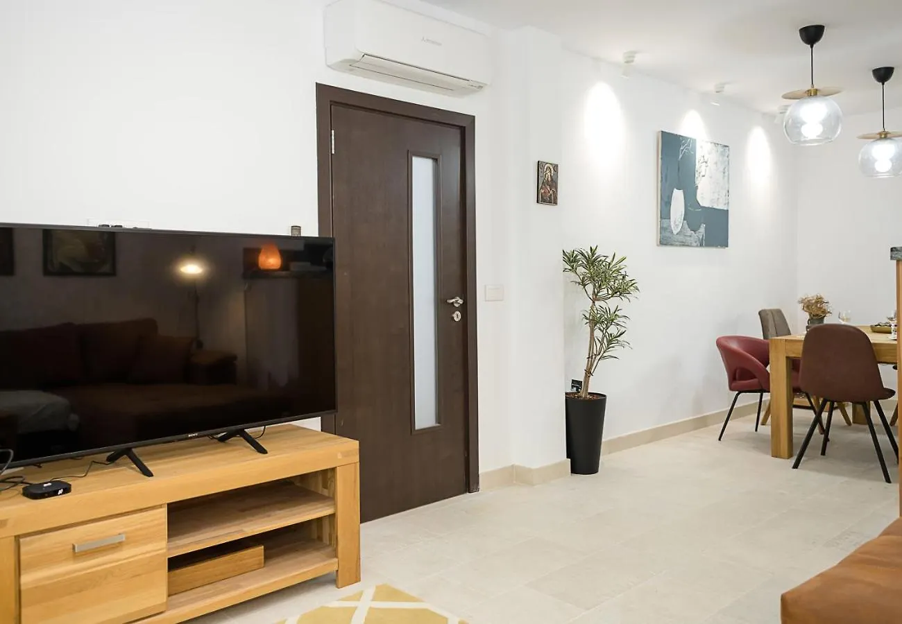 Stylish Flat with Balcony & City Views - Briz, Varna by Flat mаnаger